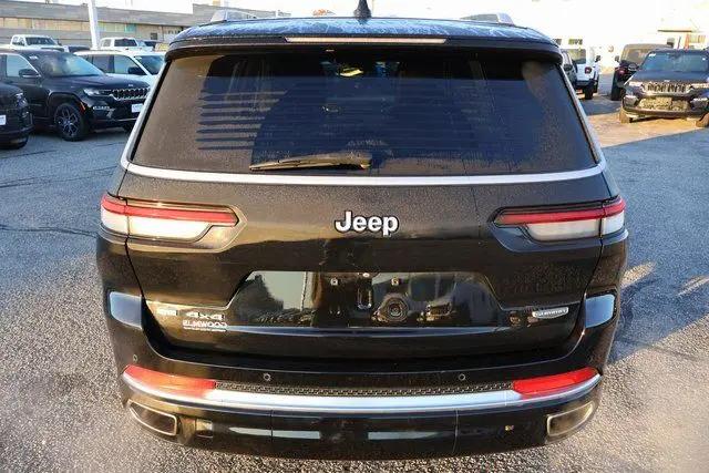 2022 Jeep Grand Cherokee L Summit 4x4