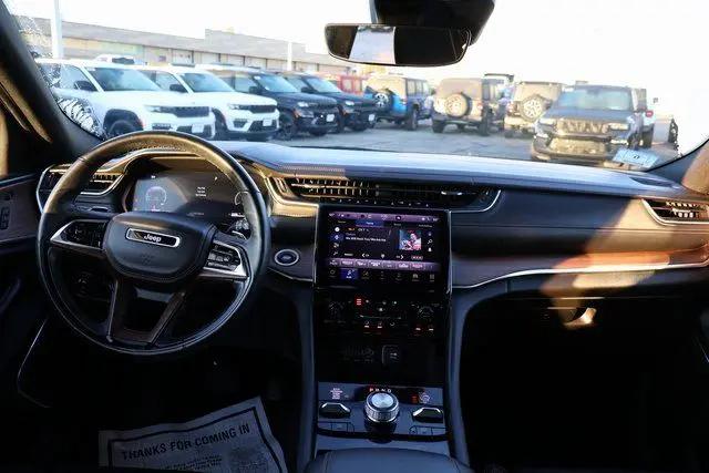 2022 Jeep Grand Cherokee L Summit 4x4