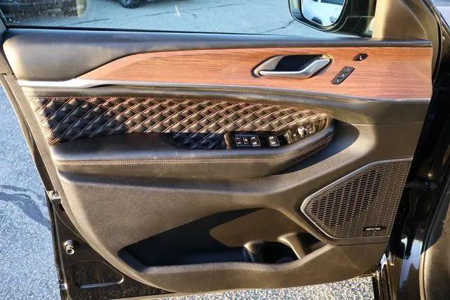 2022 Jeep Grand Cherokee L Summit 4x4