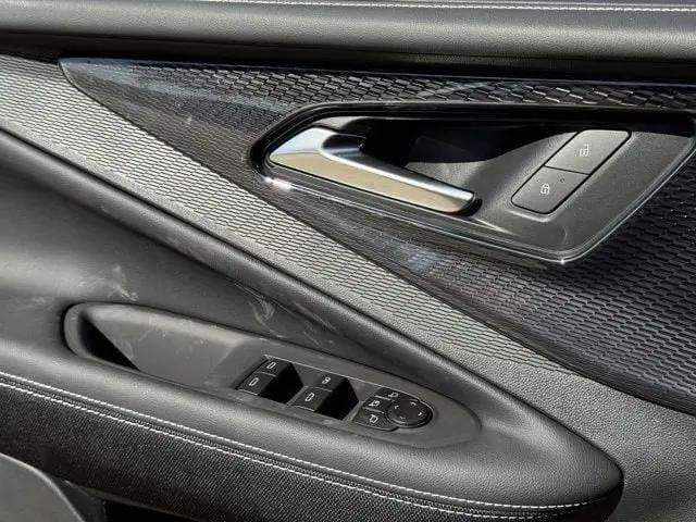 2026 Chevrolet V Blazer LT FWD