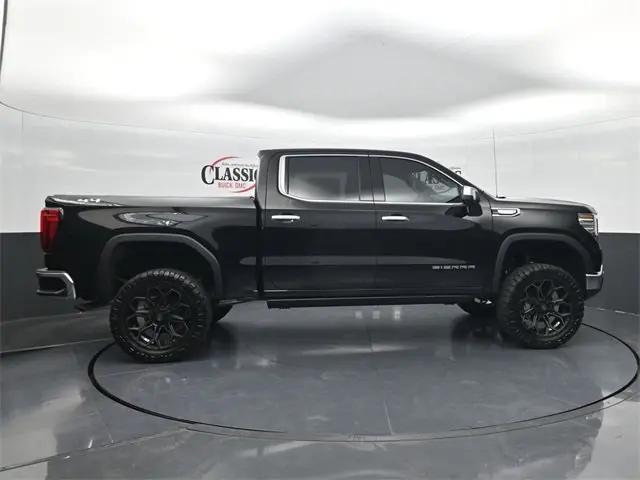 2026 GMC Sierra 1500 Crew Cab, Short Bed, SLT, 4WD