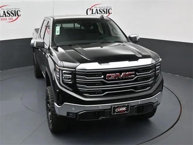 2026 GMC Sierra 1500 Crew Cab, Short Bed, SLT, 4WD
