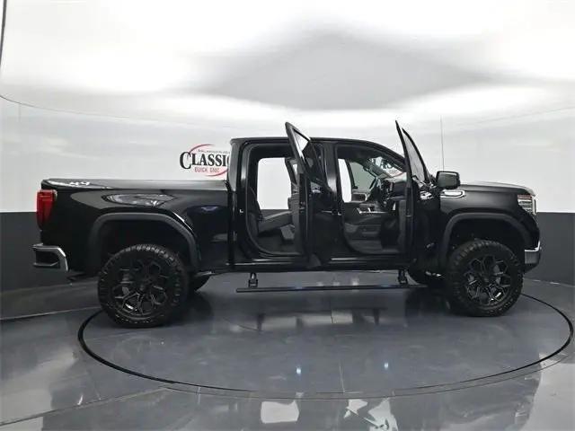 2026 GMC Sierra 1500 Crew Cab, Short Bed, SLT, 4WD