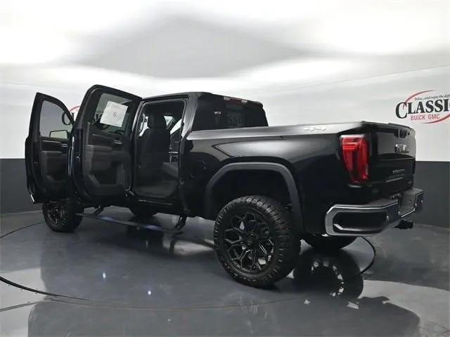 2026 GMC Sierra 1500 Crew Cab, Short Bed, SLT, 4WD