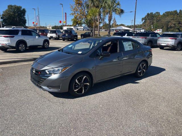 2025 Nissan Versa 1.6 SR