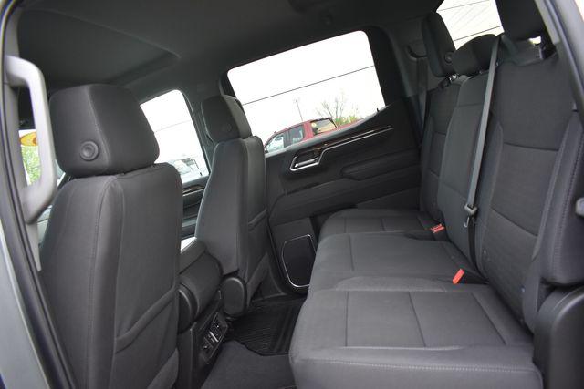 2026 Chevrolet Silverado 1500 4WD Crew Cab Short Bed LT with 2FL