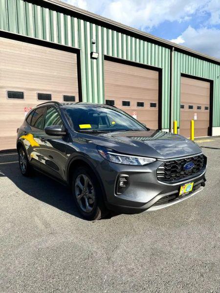 2025 Ford Escape ST-Line Select