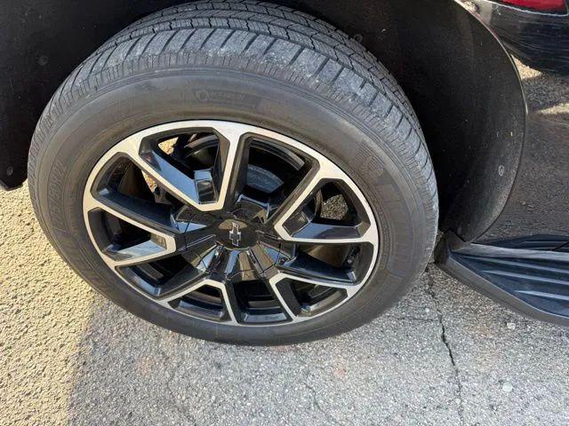 2021 Chevrolet Suburban 2WD RST