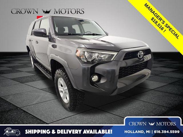 2014 Toyota 4Runner SR5's photo
