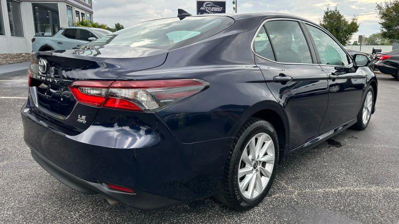 2022 Toyota Camry LE AWD