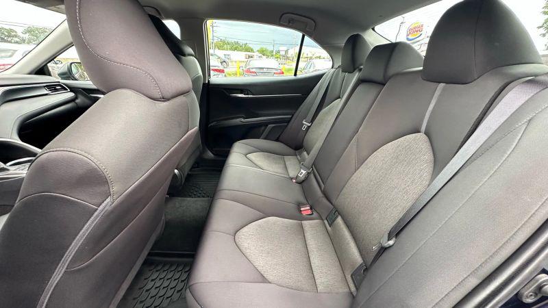 2022 Toyota Camry LE AWD