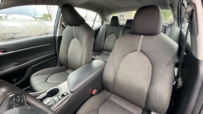2022 Toyota Camry LE AWD