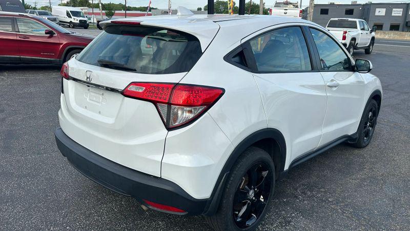 2022 Honda HR-V 2WD LX