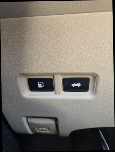 2011 Lexus HS 250h Premium