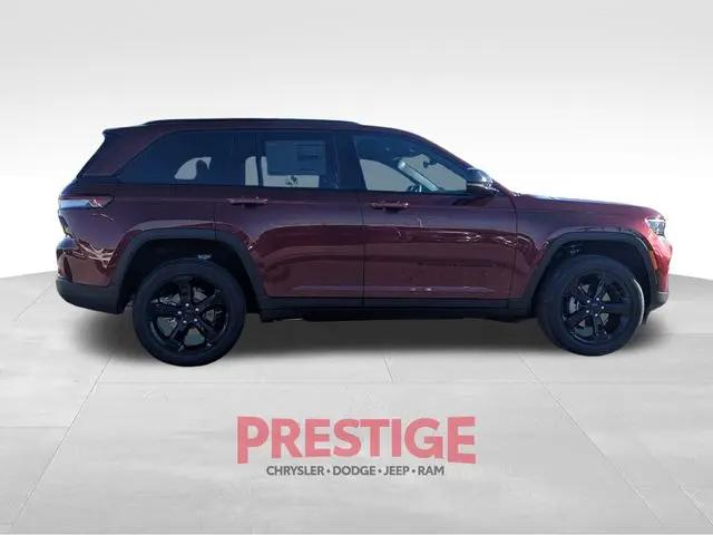 2025 Jeep Grand Cherokee Altitude X 4x4