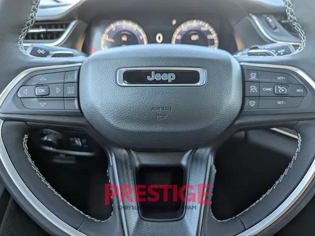 2025 Jeep Grand Cherokee Altitude X 4x4