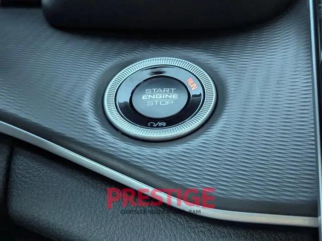2025 Jeep Grand Cherokee Altitude X 4x4