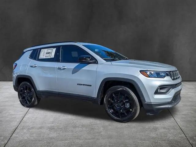 2026 Jeep Compass Latitude Altitude