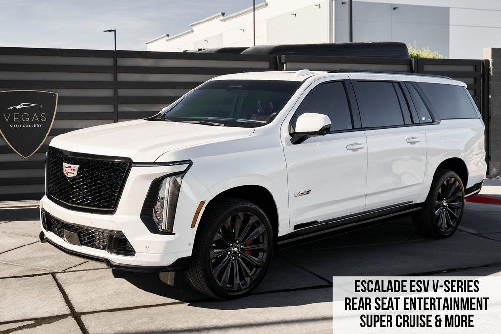 2025 Cadillac Escalade ESV V-Series's photo