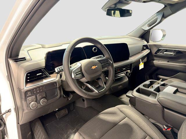 2026 Chevrolet Suburban LS, 4WD