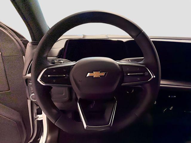 2026 Chevrolet Suburban LS, 4WD