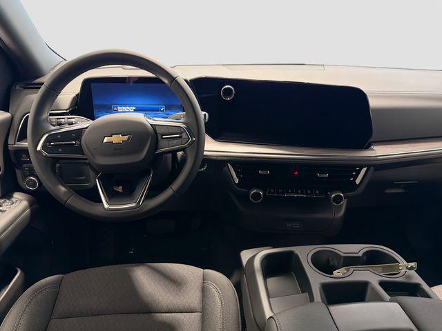 2026 Chevrolet Suburban LS, 4WD