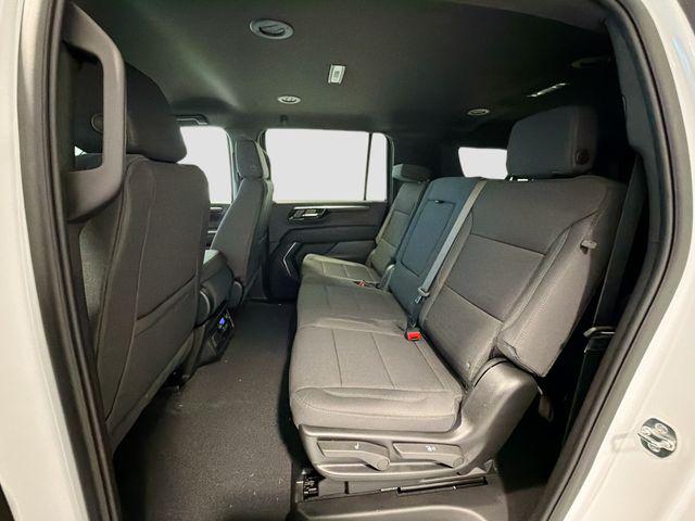 2026 Chevrolet Suburban LS, 4WD
