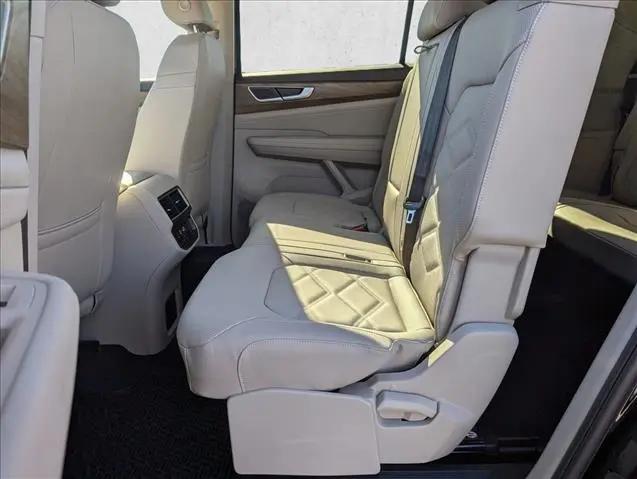 2026 Volkswagen Atlas SE