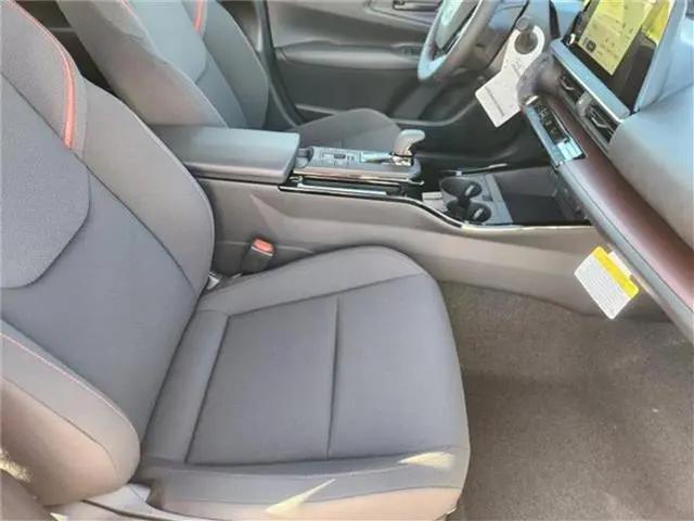 2026 Toyota Prius Plug-In SE