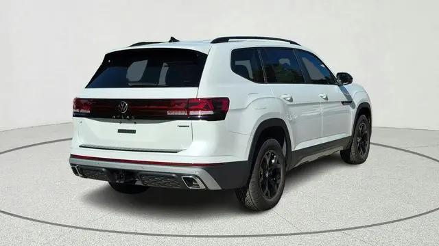 2026 Volkswagen Atlas Peak Edition