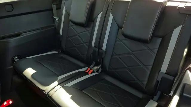 2026 Volkswagen Atlas Peak Edition