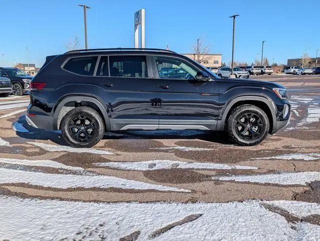 2026 Volkswagen Atlas Peak Edition