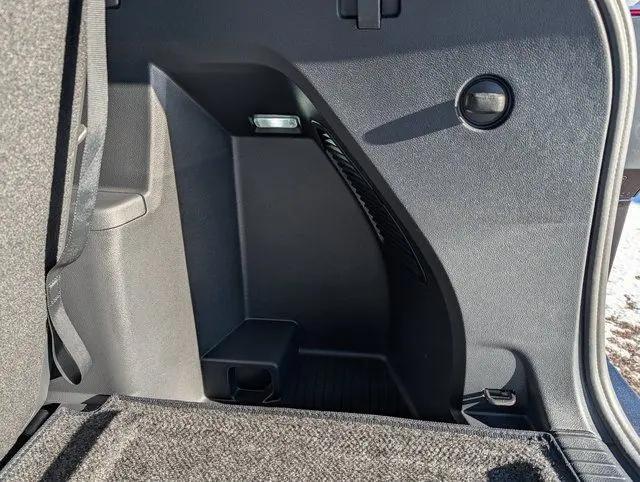 2026 Volkswagen Atlas Peak Edition
