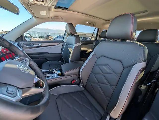 2026 Volkswagen Atlas Peak Edition