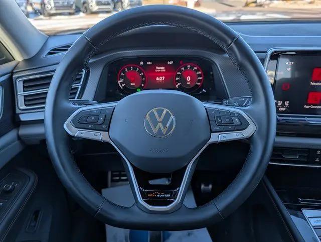 2026 Volkswagen Atlas Peak Edition