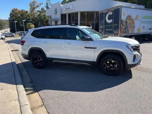 2026 Volkswagen Atlas Peak Edition