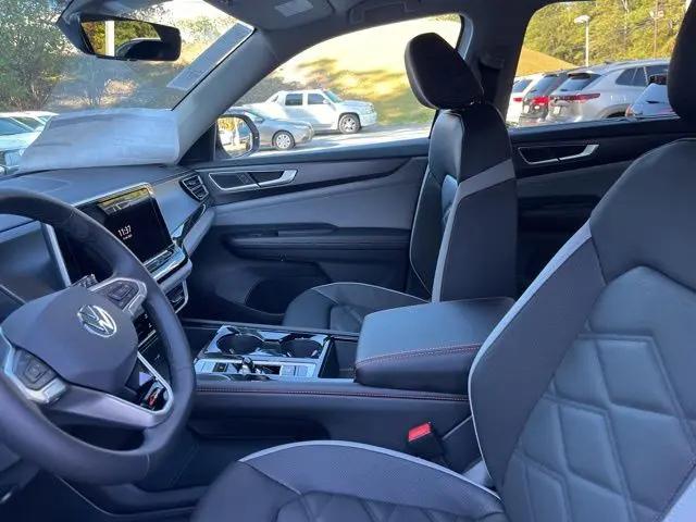 2026 Volkswagen Atlas Peak Edition