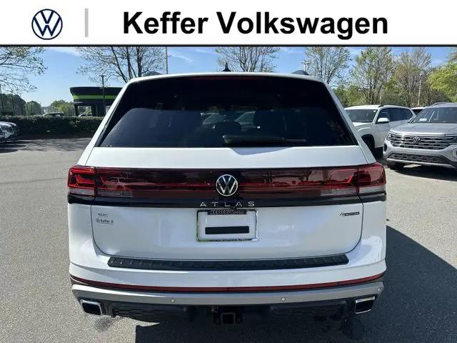 2026 Volkswagen Atlas Peak Edition