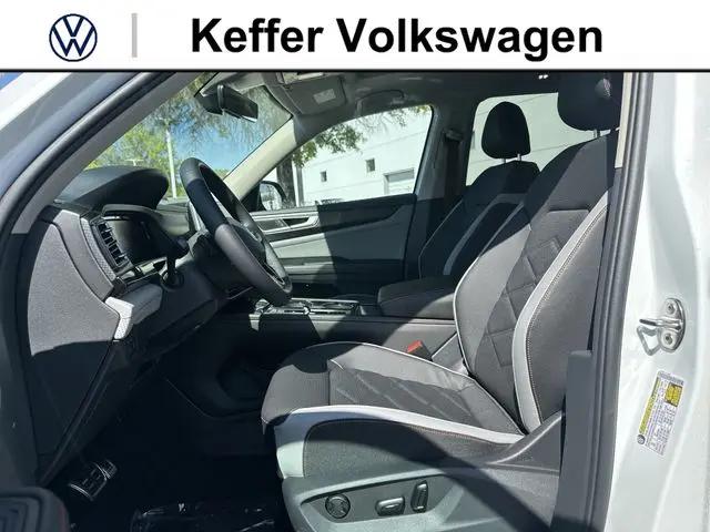2026 Volkswagen Atlas Peak Edition