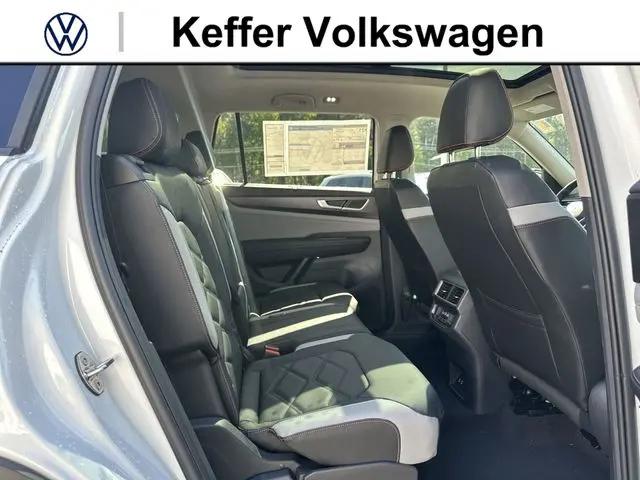 2026 Volkswagen Atlas Peak Edition