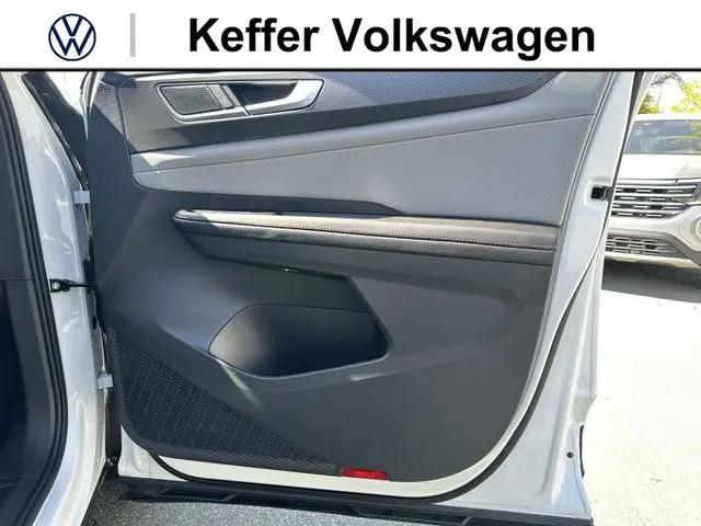 2026 Volkswagen Atlas Peak Edition