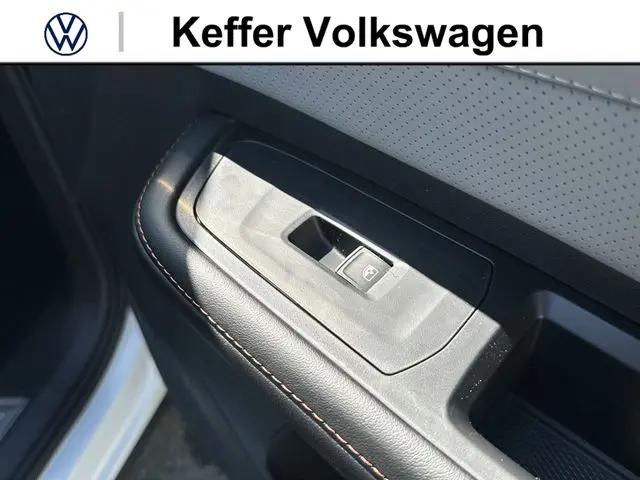 2026 Volkswagen Atlas Peak Edition