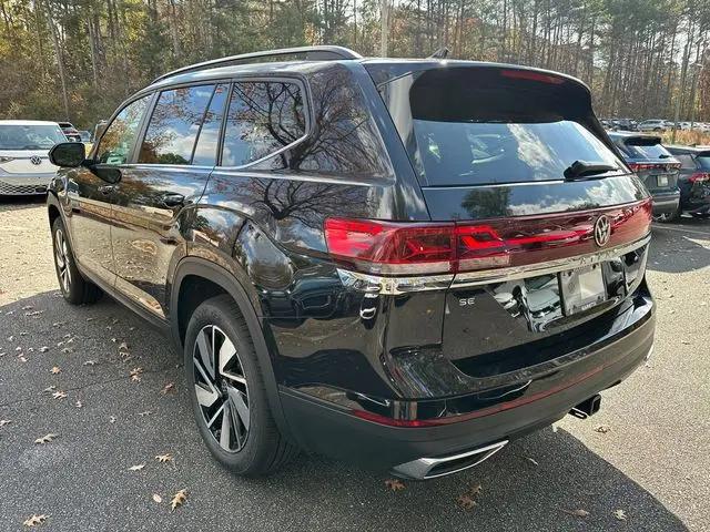 2026 Volkswagen Atlas SE with Technology