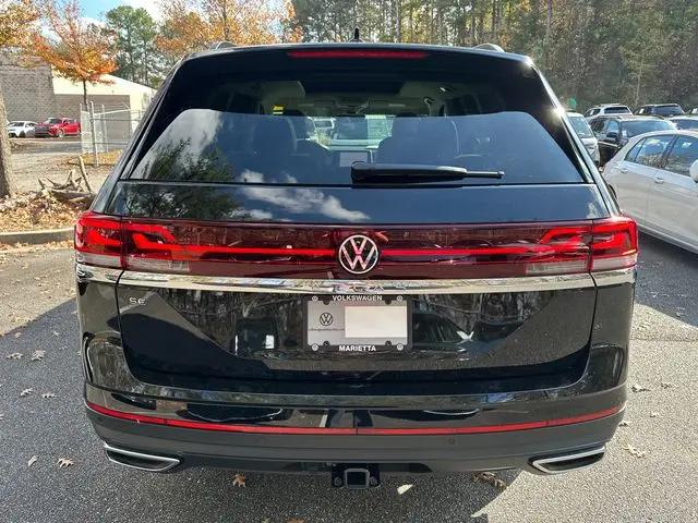 2026 Volkswagen Atlas SE with Technology