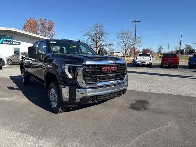 2026 GMC Sierra 2500HD Crew Cab, Standard Bed, Pro, 4WD