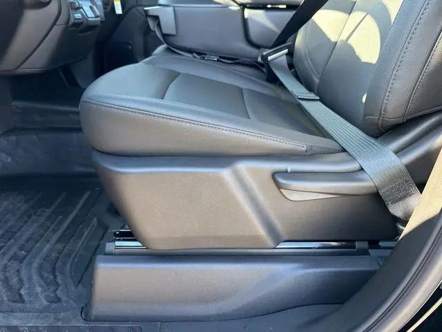2026 GMC Sierra 2500HD Crew Cab, Standard Bed, Pro, 4WD