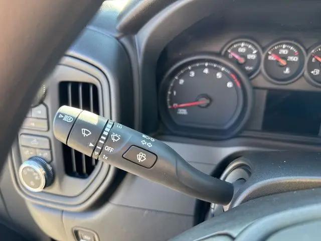2026 GMC Sierra 2500HD Crew Cab, Standard Bed, Pro, 4WD