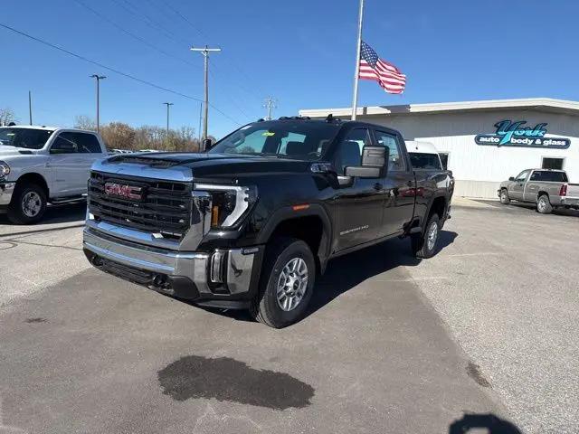 2026 GMC Sierra 2500HD Crew Cab, Standard Bed, Pro, 4WD