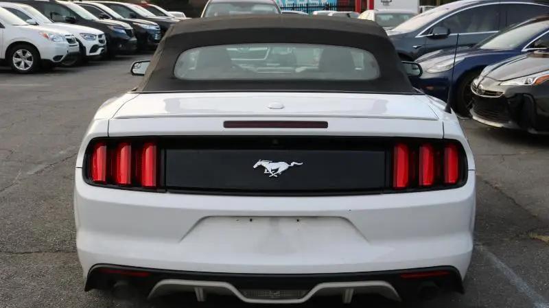 2016 Ford Mustang EcoBoost Premium