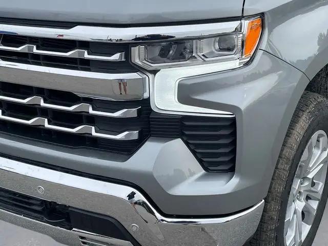 2026 Chevrolet Silverado 1500 4WD Crew Cab Short Bed LTZ